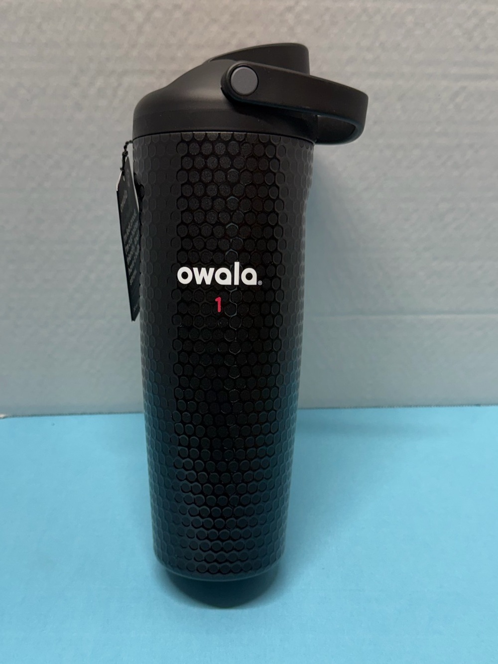 Owala 30 oz free sip Insulated Travel Bottle - Black